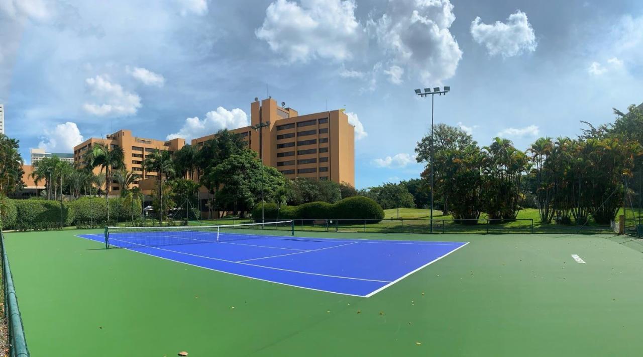 Hotel Transamerica Sao Paulo Bagian luar foto Tennis Courts