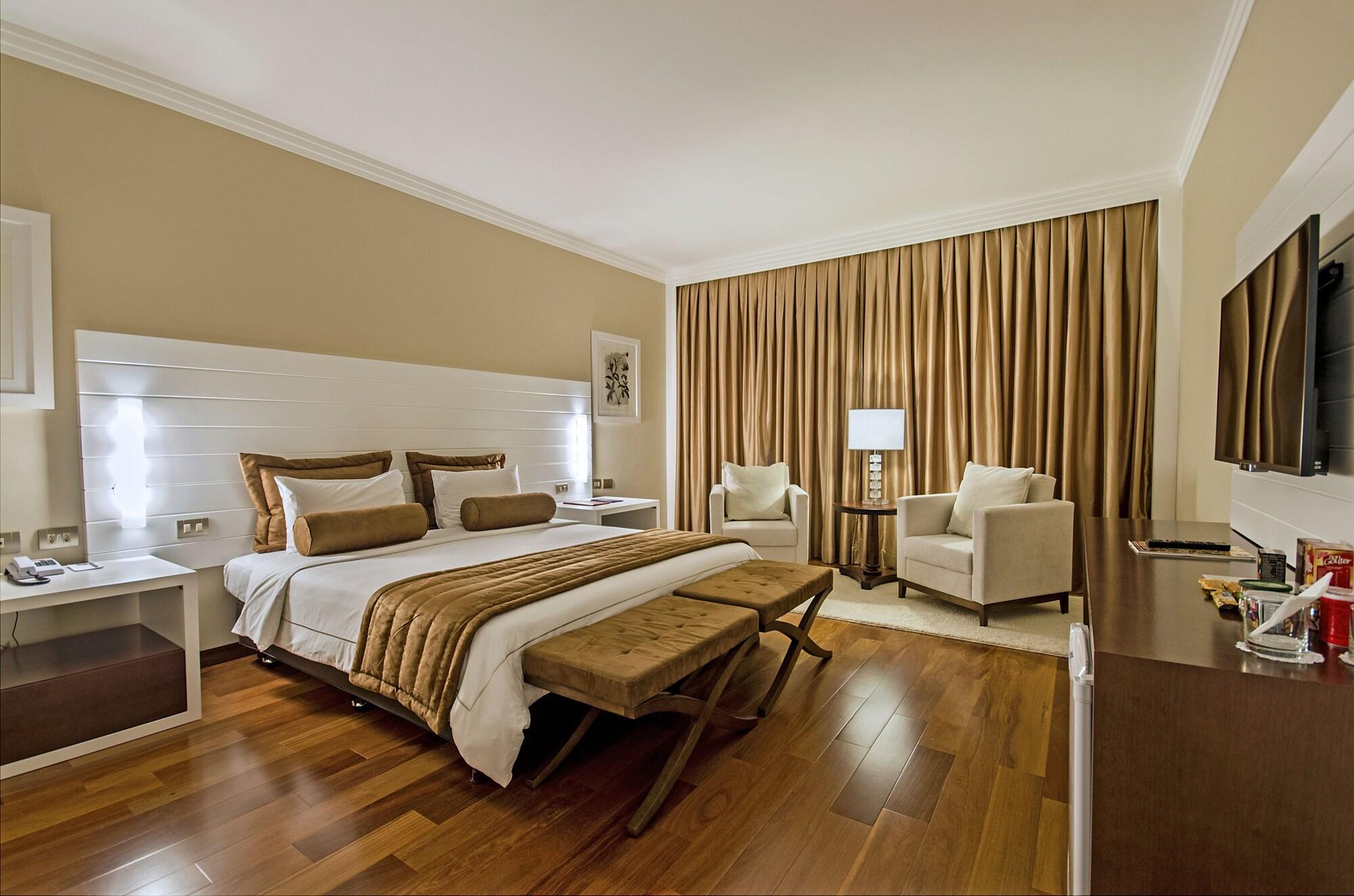 Hotel Transamerica Sao Paulo Bagian luar foto A bedroom at the hotel
