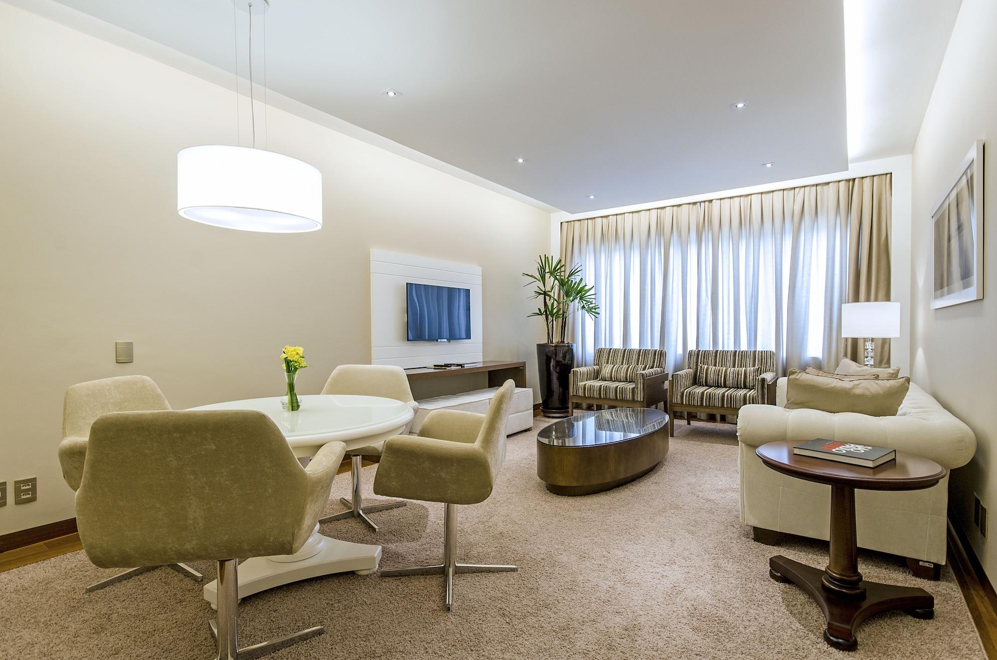 Hotel Transamerica Sao Paulo Bagian luar foto A suite at the hotel
