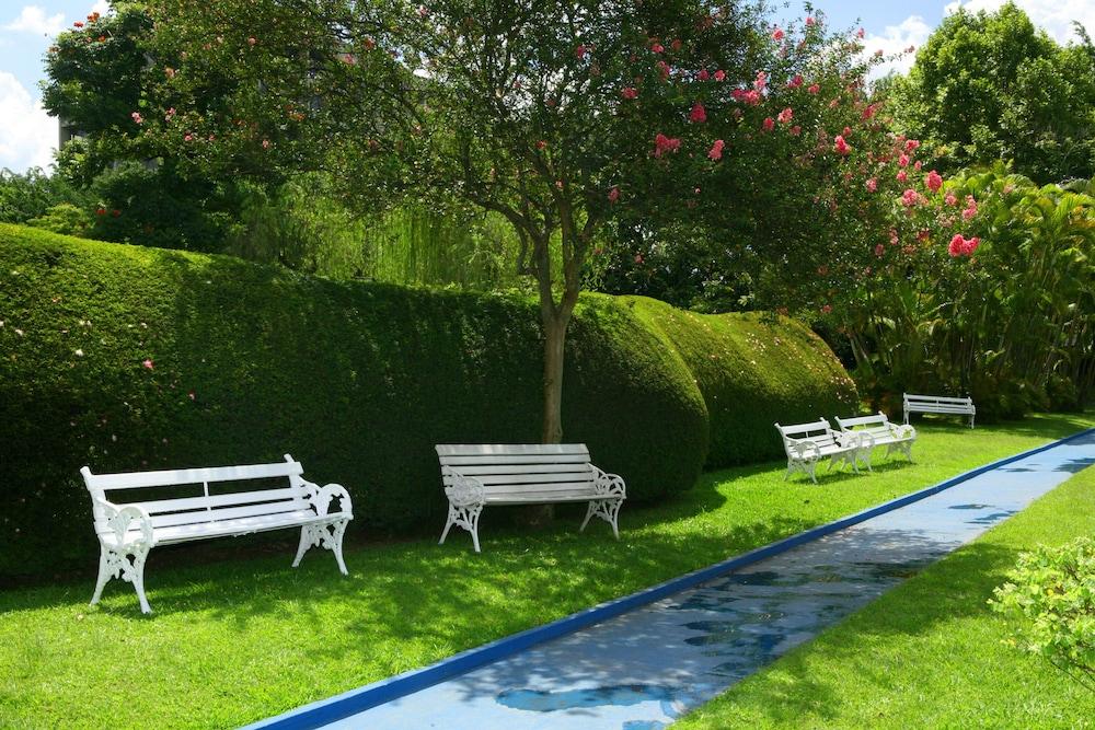 Hotel Transamerica Sao Paulo Bagian luar foto The Rose Garden